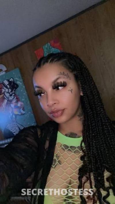 22 year old Cuban Escort in Carbondale IL CUBAN DELIGHT ...DOING OUTCALLS &amp; Car dates now