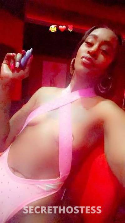 23 year old Escort in Buffalo NY PLZ READ FIRST ! Im down for good clean freaky fun ! . IN 