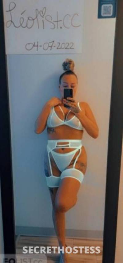 29 Year Old Caucasian Escort Ottawa Brunette - Image 2