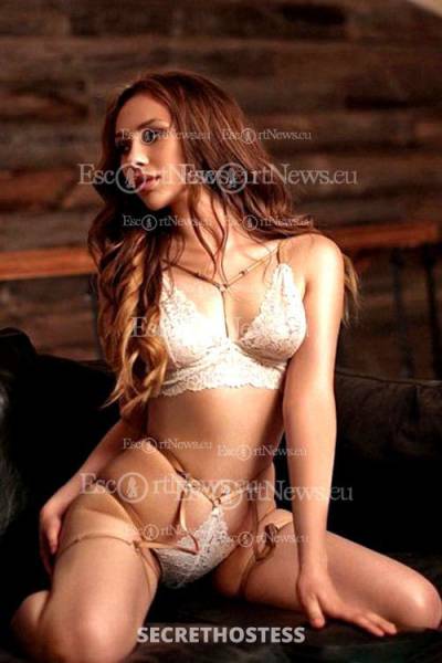 Fiala 23Yrs Old Escort 70KG 167CM Tall Berlin Image - 1