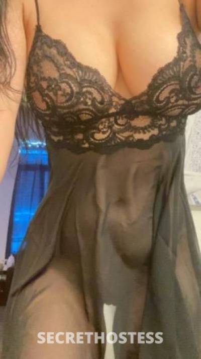Hot colombian . available . i like to fuck ...... call me in Washington DC