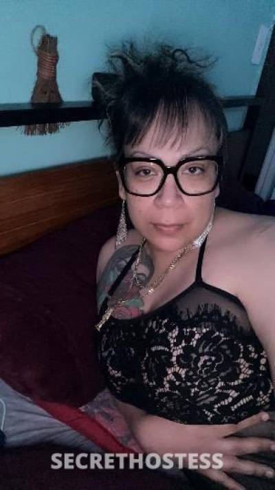 Beautiful thick Mexican cougar Boomshell Ready To Play in Columbus OH