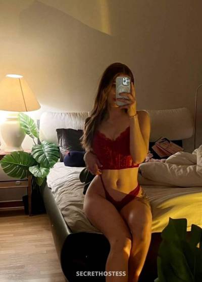 23 Year Old Caucasian Escort Quebec City - Image 2