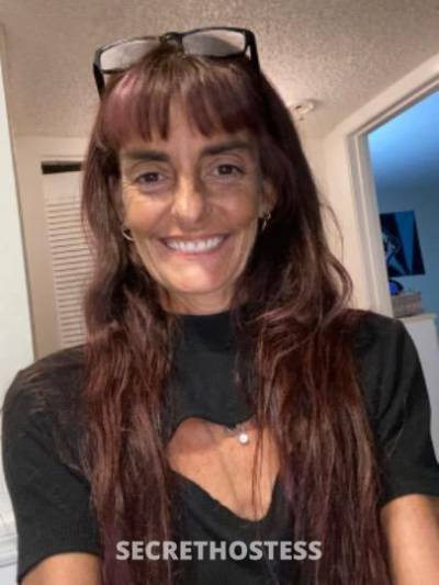 Nicole 49Yrs Old Escort Tampa FL Image - 1