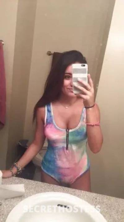 Rosa 25Yrs Old Escort Finger Lakes NY Image - 1