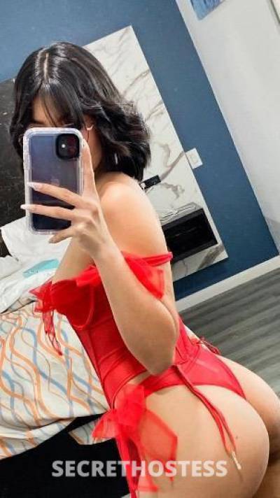 Rich young Venezuelan girl newcomer in Houston TX