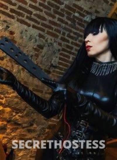 Mistress Profesional Femdom – dominatrix in Amsterdam in Amsterdam