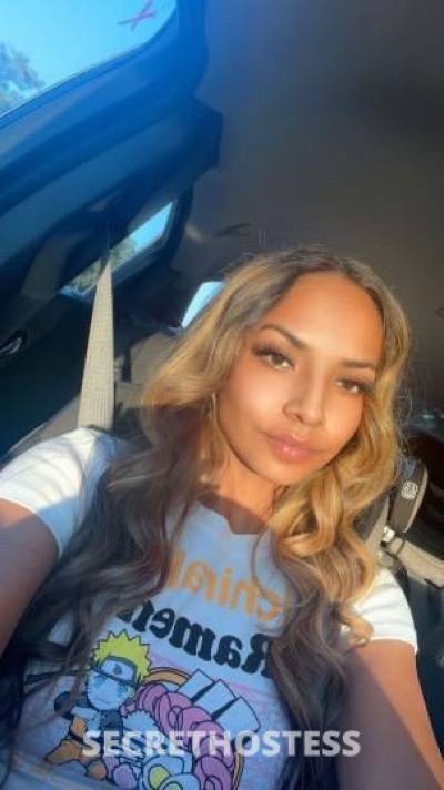 25 year old Indian Escort in Sacramento CA .. indian princess . outcall 24/7