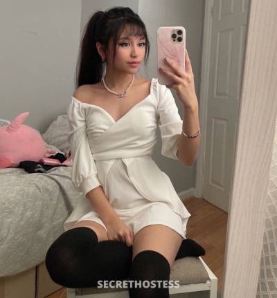 NAUGHTY ASIAN LADY AVAILABLE NEXT DOOR FOR YOU DEEP INSIDE  in Tampa FL