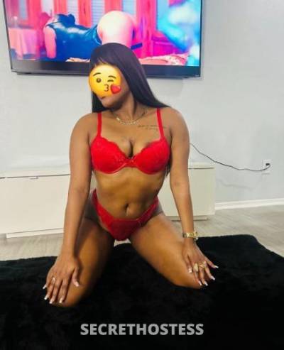 25 year old Cuban Escort in Chicago IL latina hot