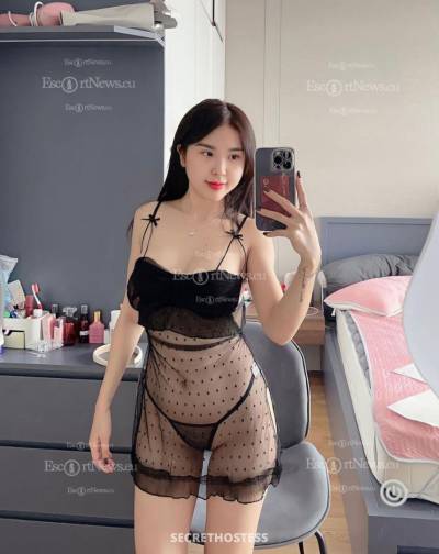 Daphne 25Yrs Old Escort 50KG 164CM Tall Tokyo Image - 1