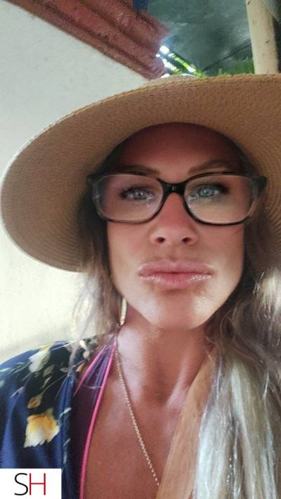 0 year old Escort in Winnipeg Fun discreet and easy going clean homexxxx-xxx-xxxguicky plz