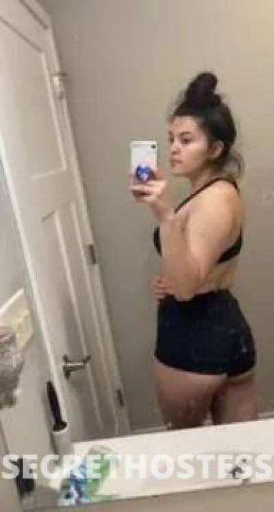 21Yrs Old Escort Racine WI Image - 1