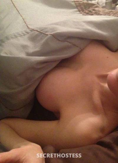 26 year old Escort in Lexington KY xxxx-xxx-xxx Are you up horny and looking to pull out 