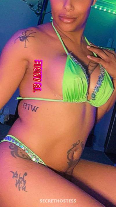 27 year old Colombian Escort in Long Island NY .....seductive colombian ts