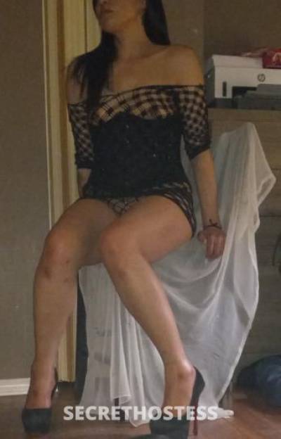 29 year old Escort in Edmonton SexySecrets. Blo&amp;Go Specials, kissable, lickable, 