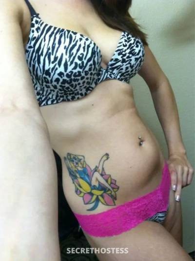 28 year old Escort in La Crosse WI xxxx-xxx-xxx I’m available for both incall and out call 