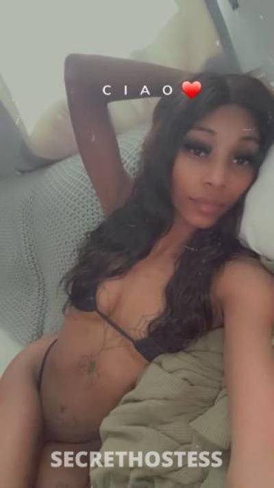 Im Your Perfect Petite Dream Doll With A Pretty Face & in Honolulu HI
