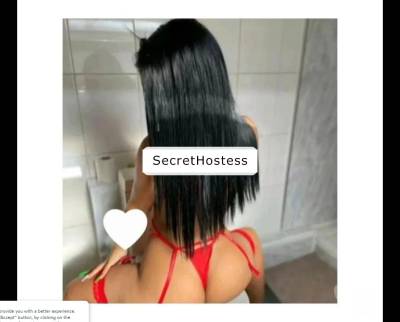 22 year old Escort in Bicester Greetings Ana, a stunning woman to keep you company