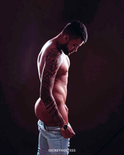 Felipe Müller, Male escort in Dubai