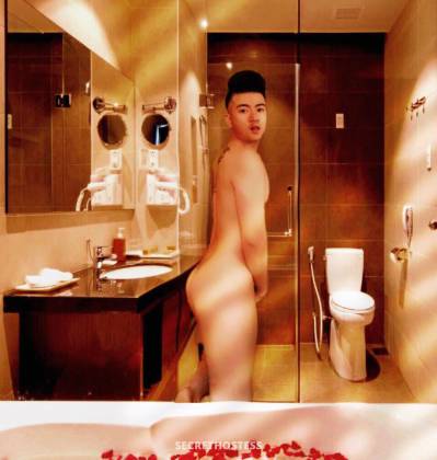 Tom 23Yrs Old Escort 170CM Tall Dubai Image - 3