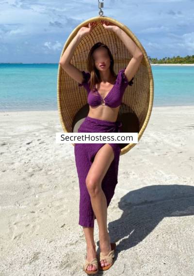 25 Year Old Mixed Escort independent escort girl in: Dubai Brunette Brown eyes - Image 1
