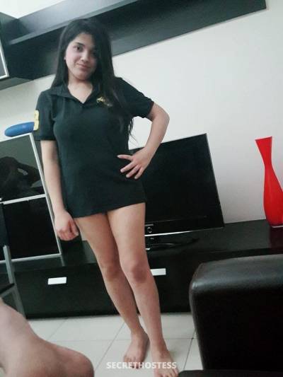 19Yrs Old Escort 166CM Tall Dubai Image - 2