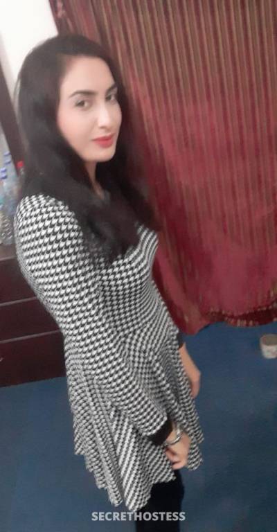 21Yrs Old Escort 167CM Tall Dubai Image - 2