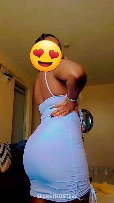 22 Year Old African Escort Nairobi - Image 1