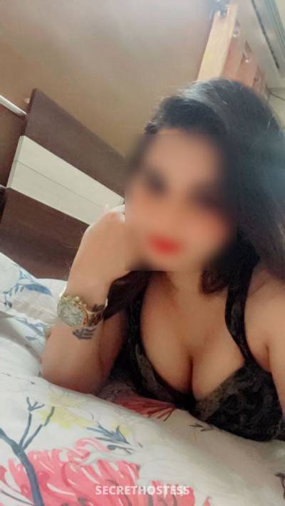 Komal North Indian Housewife, escort in Dubai