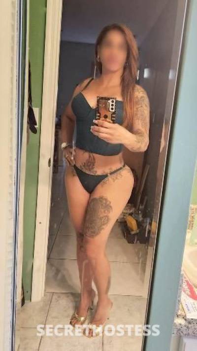 Come and eat this Dominican pussy in Miami FL