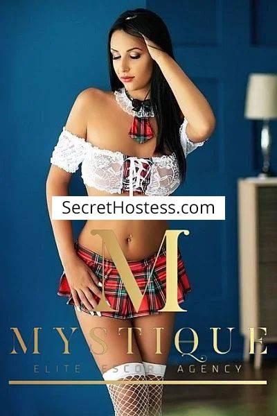 22 year old Caucasian Escort in London Cecilia