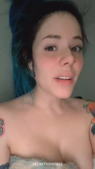 26 year old Escort in Denver CO Naughty . escort . down for meetups