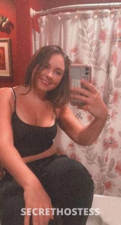 27 year old Latino Escort in Knoxville TN .Serious Clients Only, I'm always told I look better in
