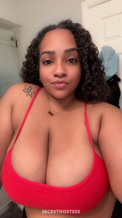 Thick and curvy single mom available for you in Albuquerque NM