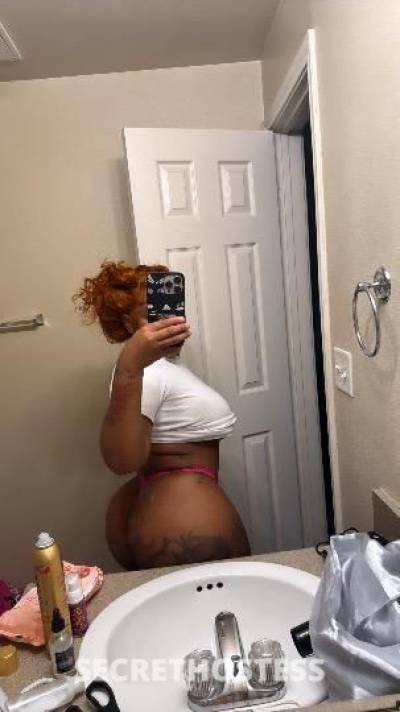 slim thick in Little Rock AR