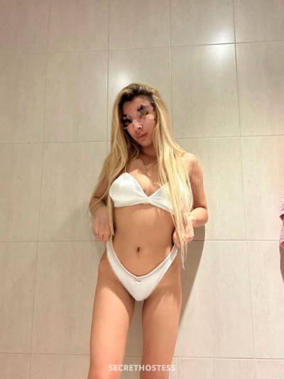 21Yrs Old Escort 171CM Tall Dubai Image - 1