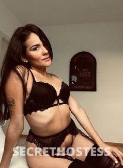 Eilna – Romanian escort in Frankfurt in Frankfurt