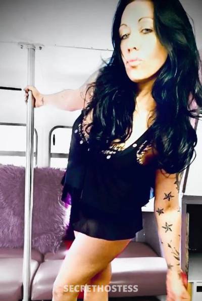 35 year old Escort in Birtinya Sunshine Coast Sunshine Coast,cum and play, with ElegantlyWasted Tay xoxox