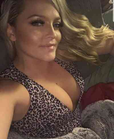 Available for hookup 💦 text me on Telegram:Sandrastanley  in independent escort girl in:  Innsbruck