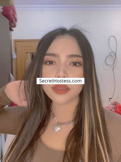 25 Year Old Asian Escort independent escort girl in: Doha Brunette Brown eyes - Image 3