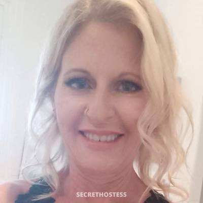 Blonde Petite Aussie Milf in Brisbane