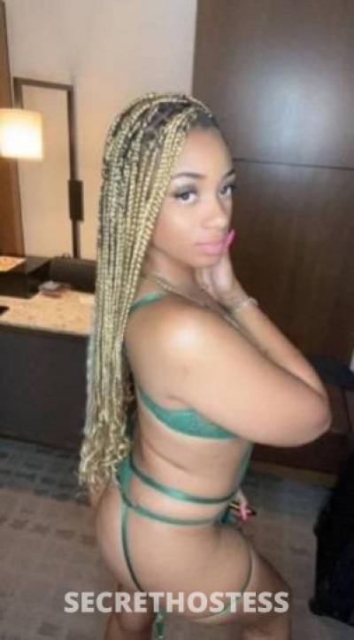 23 year old Escort in Albany NY Applepay- zelle- cashapp specials .outcalls . albany and 