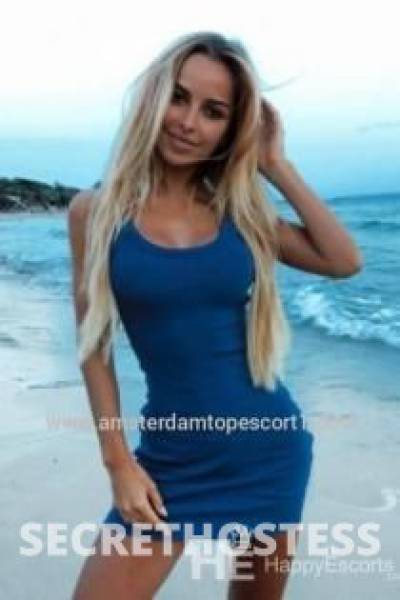 21 year old Chinese Escort in Amsterdam Chloe