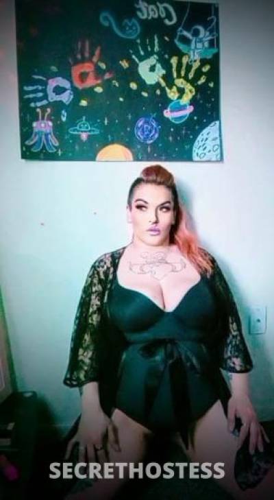 32 year old Escort in Merced CA Mmmmmmm she the devil, she a bad little bitch, she a rebel