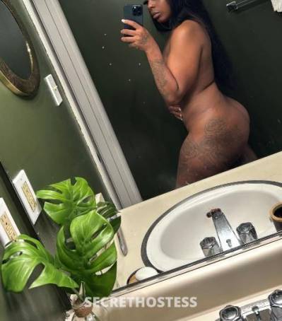 26 year old Escort in Oakland CA Chocolate girl . Come see me daddy