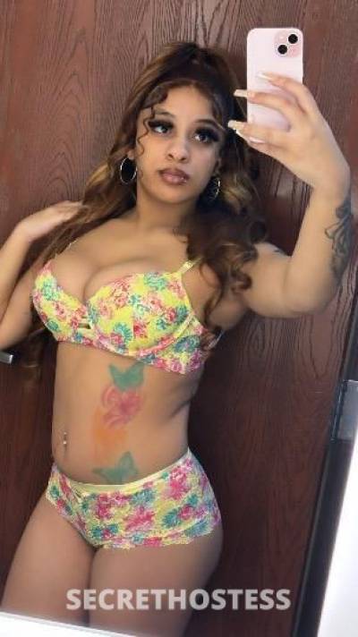 sky 21Yrs Old Escort Detroit MI Image - 0