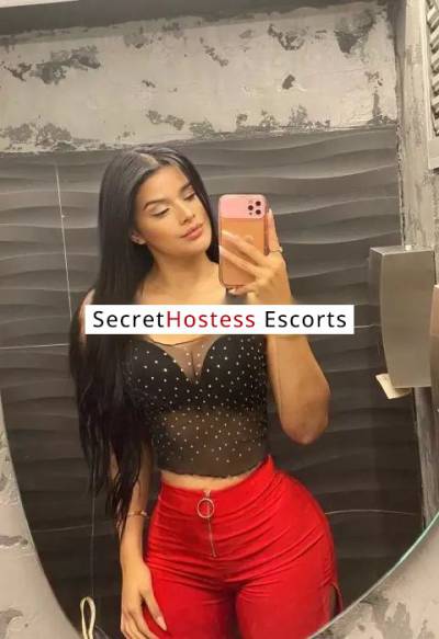 22 Year Old Colombian Escort Zagreb - Image 4