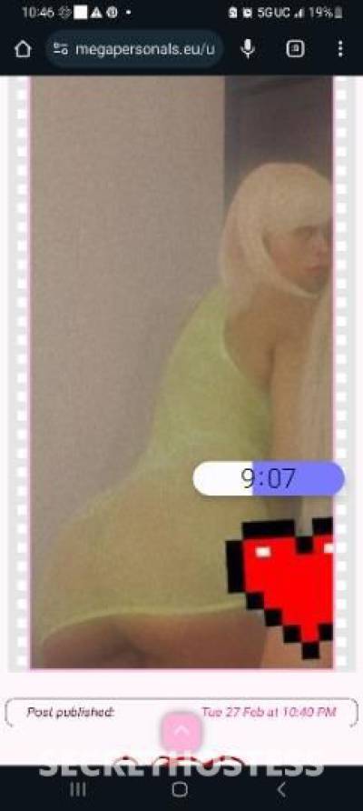 28 year old Escort in San Antonio TX ..Beautiful Queen rainy day Special 10min 60 roses today 