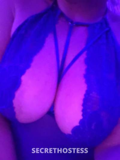 Casey 38Yrs Old Escort Minneapolis MN Image - 2